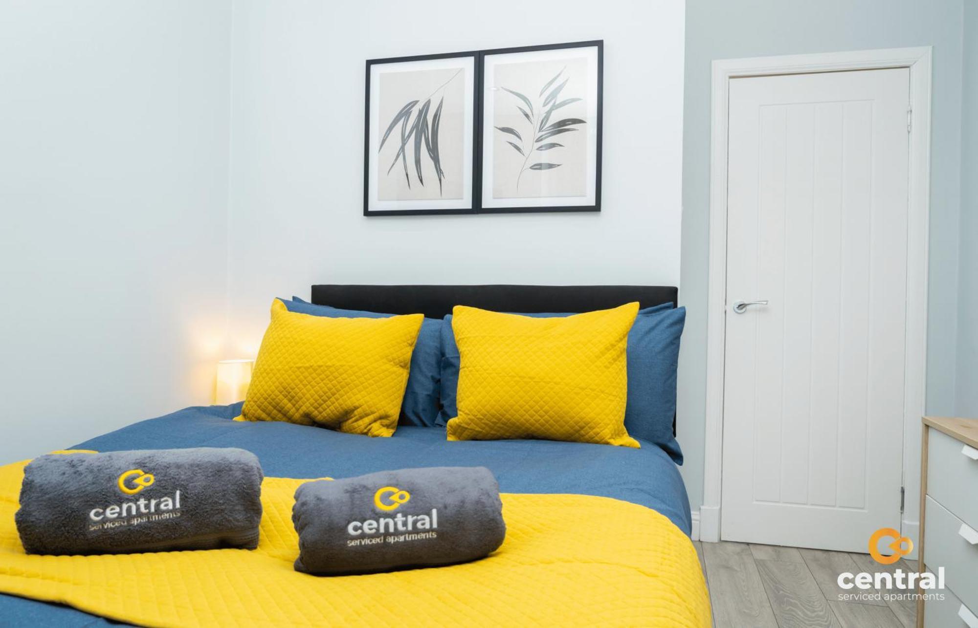 Central Serviced Apartments - 2 Bedroom - Ground Floor - Monthly & Weekly Bookings Welcome - Free Street Parking - 2 Double Beds - Wifi - Smart Tvs In Rooms - Fully Equipped - Heating 24-7 - Contractor & Short Stay Favourite ダンディー エクステリア 写真